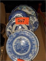 LOT OF BLUE COLLECTOR PLATES