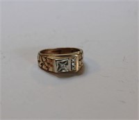 14K Yellow Gold Diamond Ring size 10
