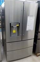 New scratch and dent LG refrigerator LMXS28626S