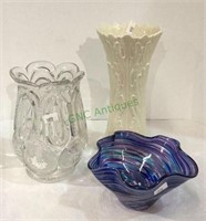 Combined grouping includes a Lenox vase, hand