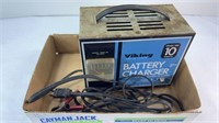 VIKING 10 AMP BATTERY CHARGER