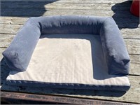GREY & BEIGE DOG BED/ COUCH