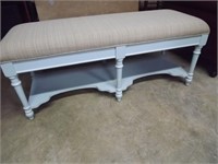 Country style upholstered bench
48 x 18 x 19 in