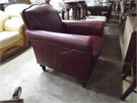 Bernhardt Burgundy Chair
Leather covering with