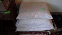 4 FEATHER PILLOWS FOR RE-TICKING