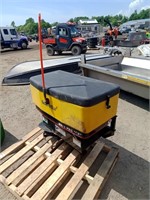 Snow Ex SP 1575 Tailgate Salter