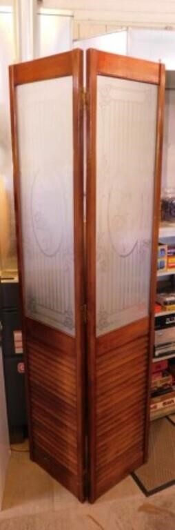 Double panel frosted glass louvered closet doors,