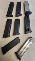 W - LOT OF 8 AMMUNITION MAGS (F37)