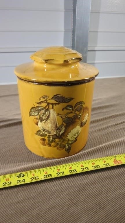 VINTAGE YELLOW COOKIE JAR