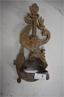 Wall Mount Cast Iron Potted Plant Holder