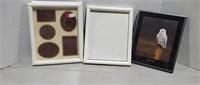 Assorted picture frames and a picture