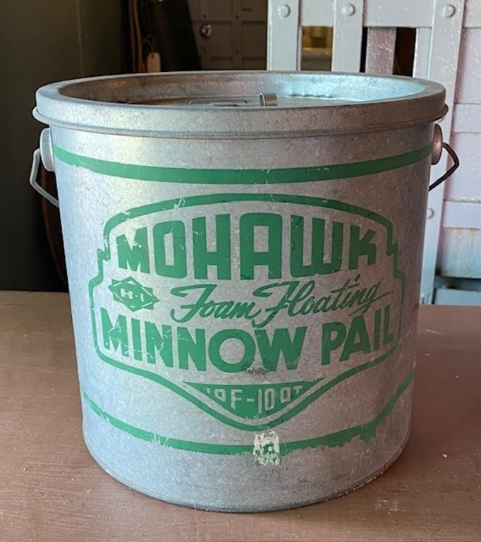 Galvanized Floating Minnow Bucket