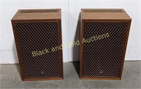 (2) Sansui SP-3700A Speakers