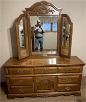 Bedroom Dresser w/Mirror