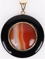 14K YELLOW GOLD ORANGE AGATE & ONYX PENDANT