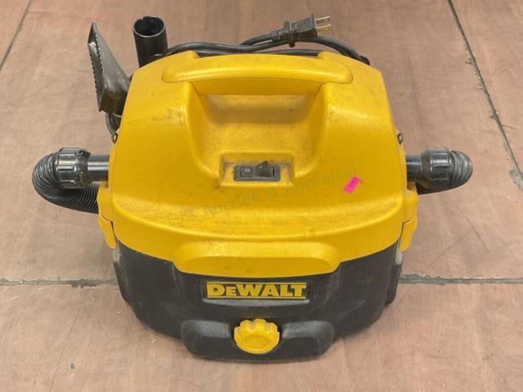 Dewalt 2gal Cordless Wet Dry Shop Vac / Vacuum