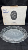 Tiara Glass Oval Mt. Rushmore Plate