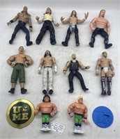 (JT) 10 WWE, WCW, & WWF Action Figures Including