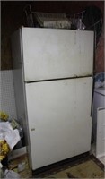 Kenmore Refrigerator - Model #106.8627411