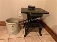 Antique Dixie stove and 4-gal Union crock