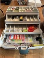 TACKLEBOX & CONTENTS