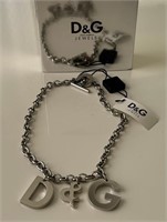 J - D&G COSTUME JEWELRY NECKLACE (J5 1)