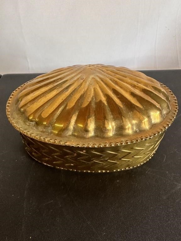 Seashell Brass Container