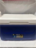 $32.00 IGLOO cooler 76 cans