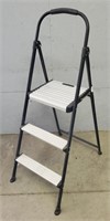 Cosco Step Ladder