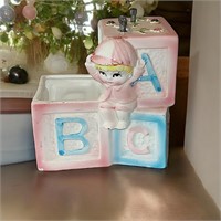 1950 Rubens Musical Baby Block Container