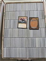 LARGE GROUP OF MAGIC THE GATHERING CARDS