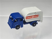 VINTAGE MATCHBOX NO. 15 REFUSE COLLECTOR TRUCK