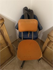 2 Vintage office chairs stuffed kids jeans