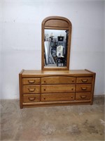 Vaughn 6 Drawer Dresser w/ Mirror