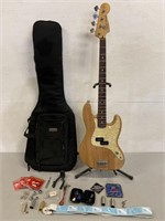 Fender Precision  Mark Hoppus 4 String Bass