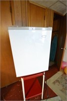 HAIER COMPACT REFRIGERATOR