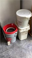 Plastic pails & buckets