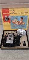 Brownie Starflex outfit Camera orig box untested