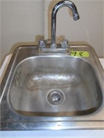 SS hand sink w/ faucet