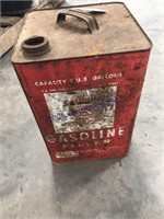 5-gallon square gasoline can