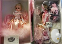 J - LOT OF 2 COLLECTIBLE DOLLS IN BOXES (M8)