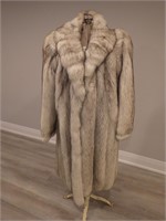 Kaufman Silver Fox Fur Size XL