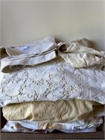 Lot of vintage tablecloths, different sizes,