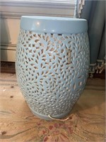 Decorative Reticulated Porcelain Garden Stool