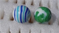 2 Marbles