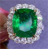 6.2ct Zambian Emerald 18Kt Gold Ring