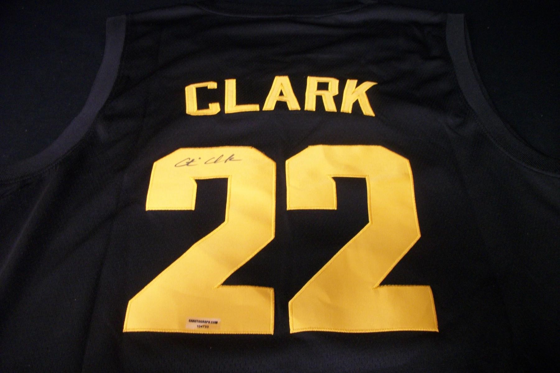 AUTHENTIC CAITLIN CLARK SIGNED JERSEY GAA COA