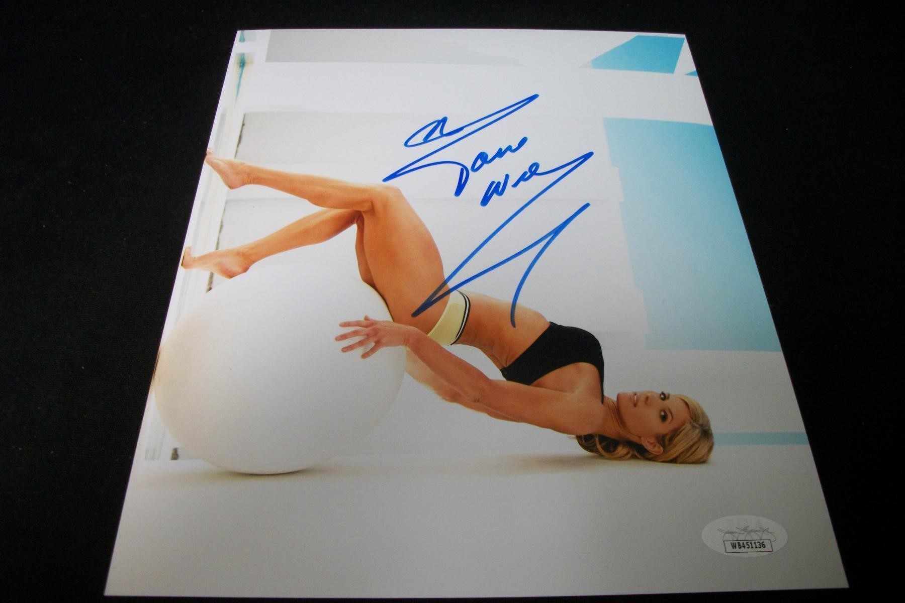 TORRIE WILSON SIGNED 8X10 PHOTO WWE JSA COA