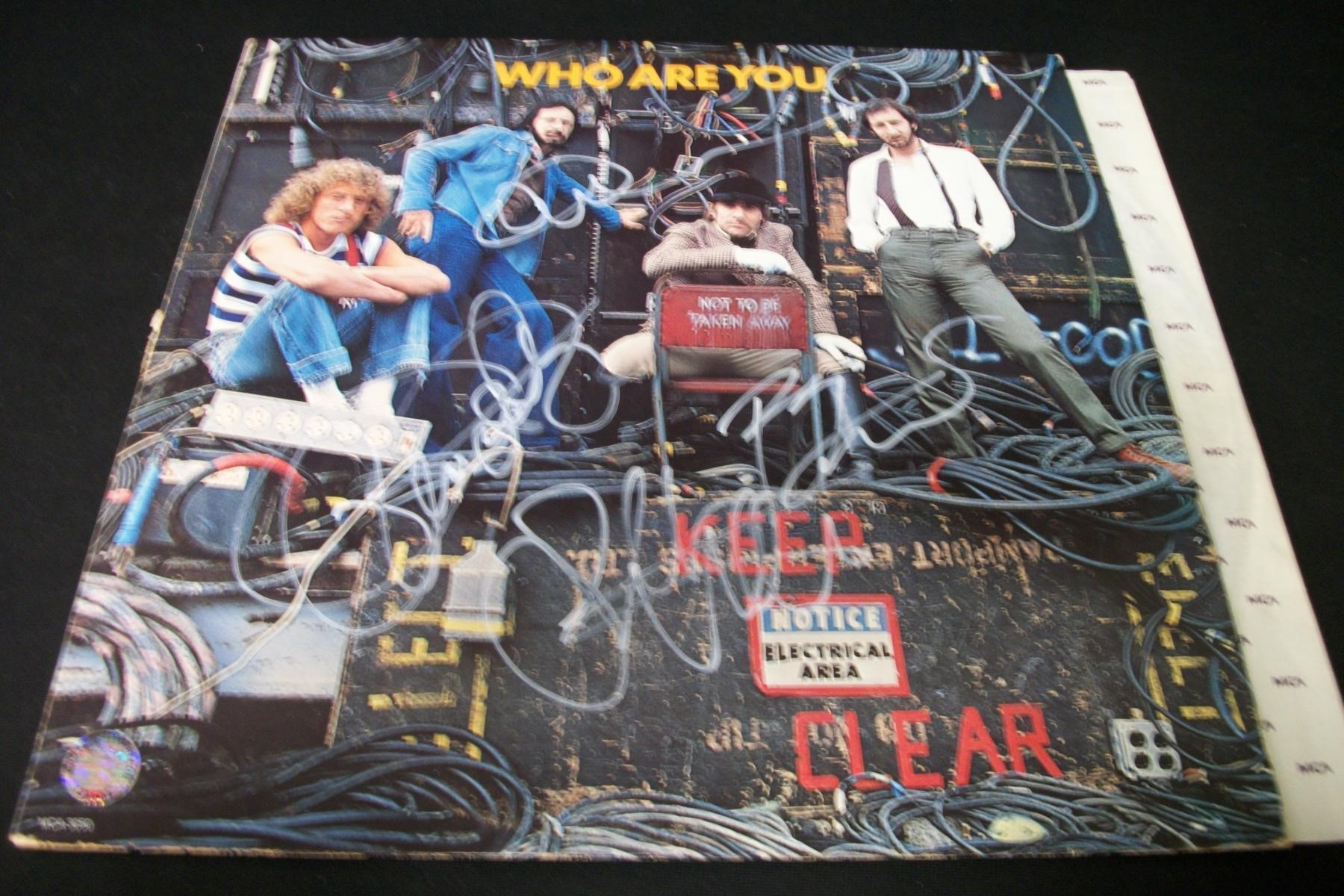 THE WHO BAND SIGNED ALBUM COVER COA