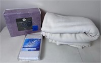 Pillow Case/ Sheet/ Blanket Lot